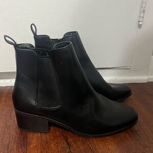 Black booties, hardly worn!
